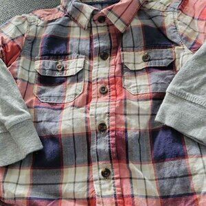 Boys size 6 Months Long Sleeve Shirt